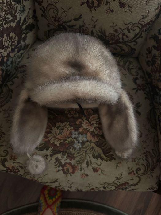 Шапка норковая бежевый цвет