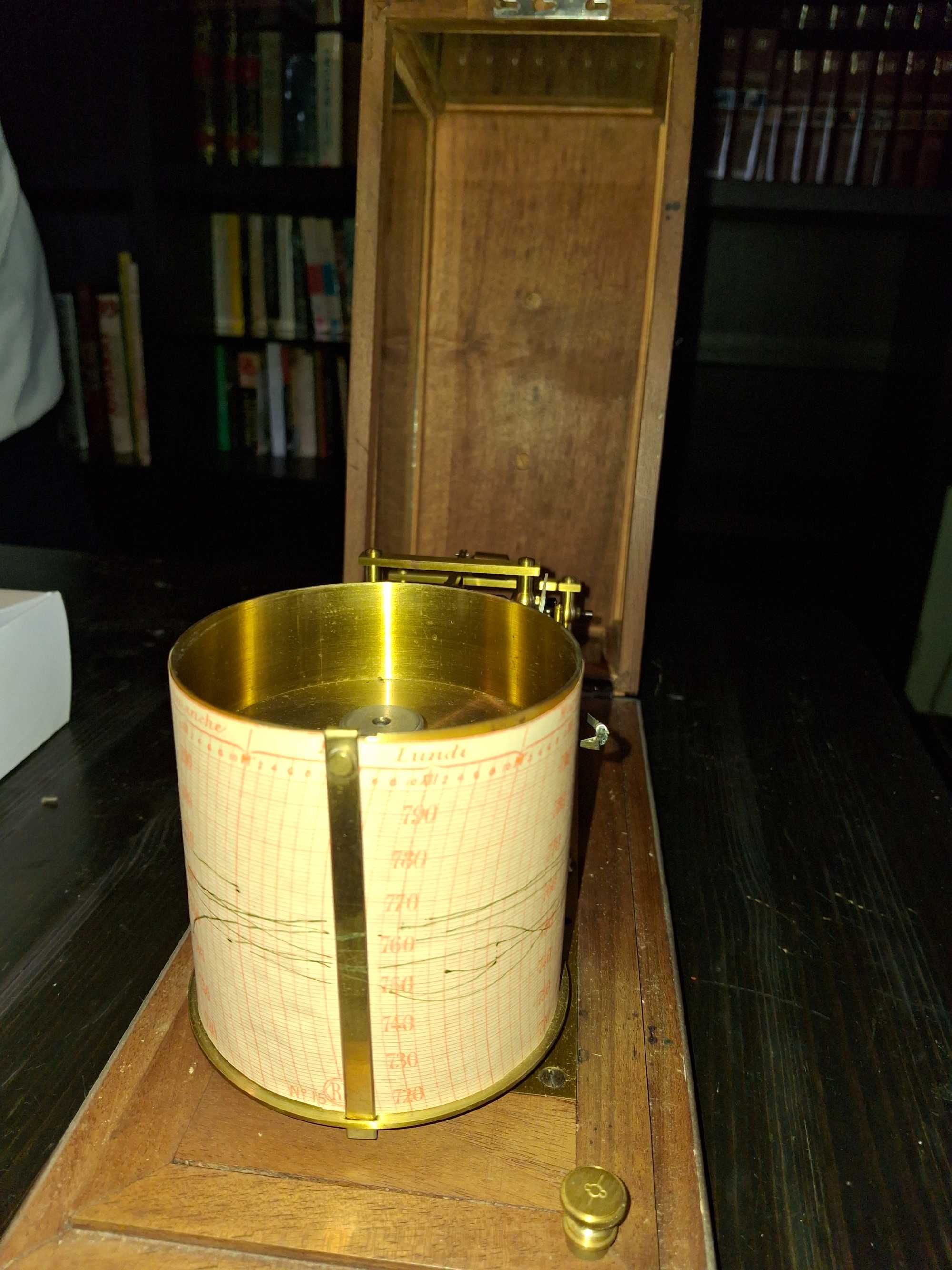 Barógrafo Náutico Antigo