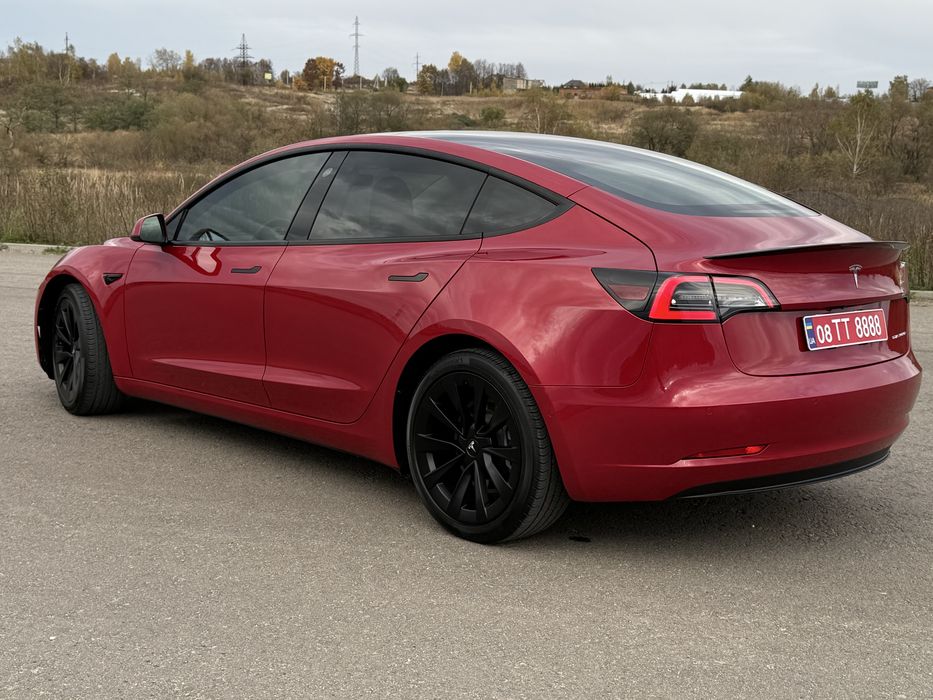 Продам Tesla Model 3 2022 Long Range Dual Motor