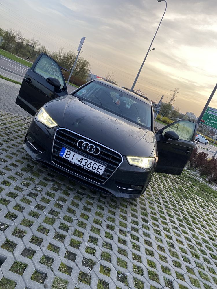 Audi a3 sportback /Bixenon/Led