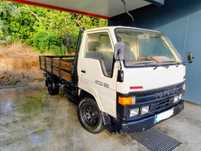 TOYOTA DYNA 150 – 1989 | Fiável e Pronta a Trabalhar!