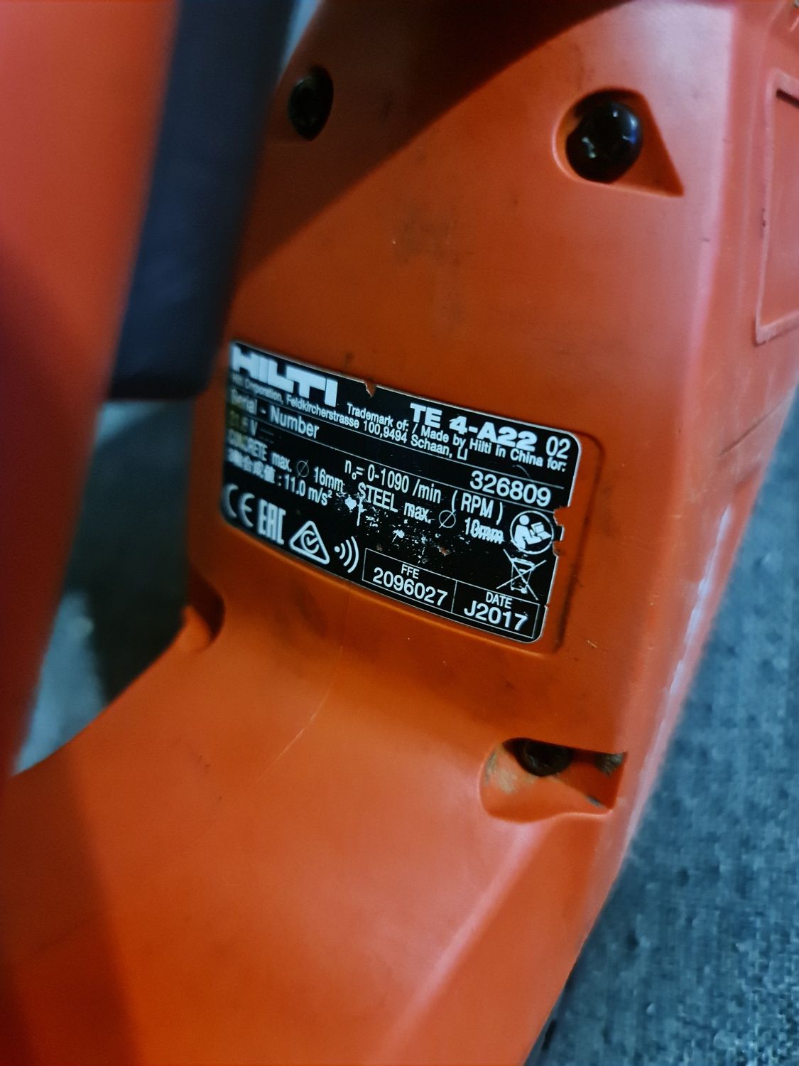 Продам перфератор hilti te 4 a22