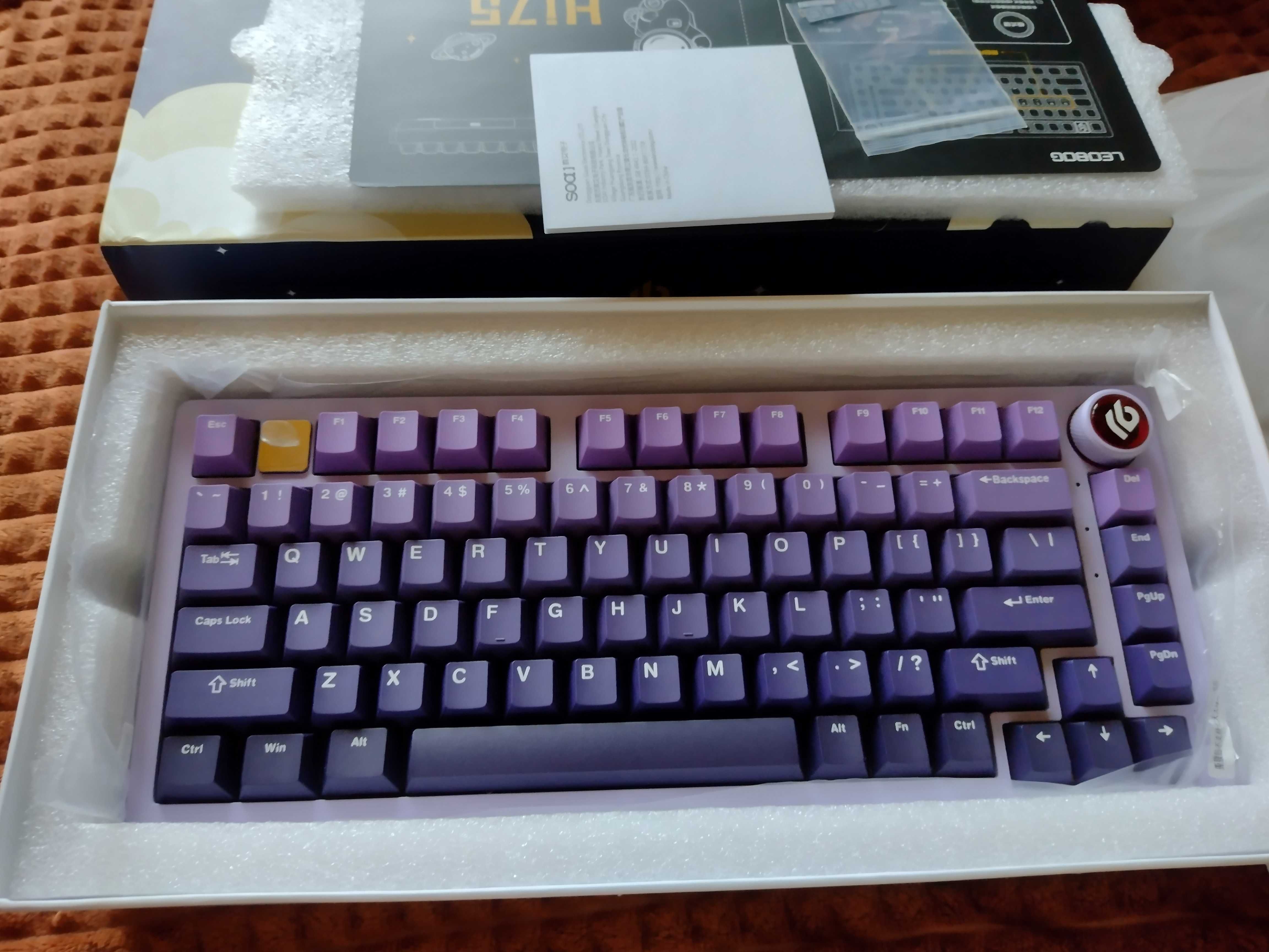Klawiatura mechaniczna custom Leobog Hi75% Akko Gradient Red, Purple