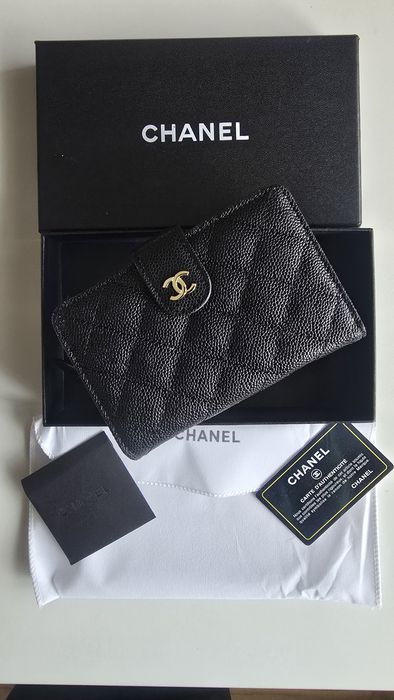 Portfel w pudełku  skóra naturalna