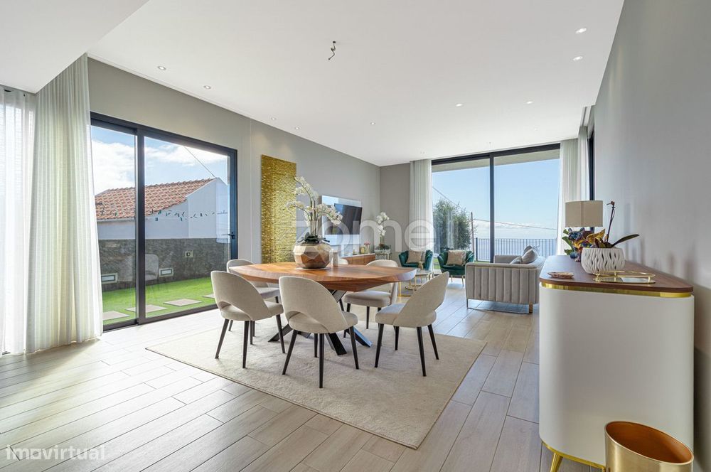 Moradia T3 Térrea com vista Mar- Ribeira Brava