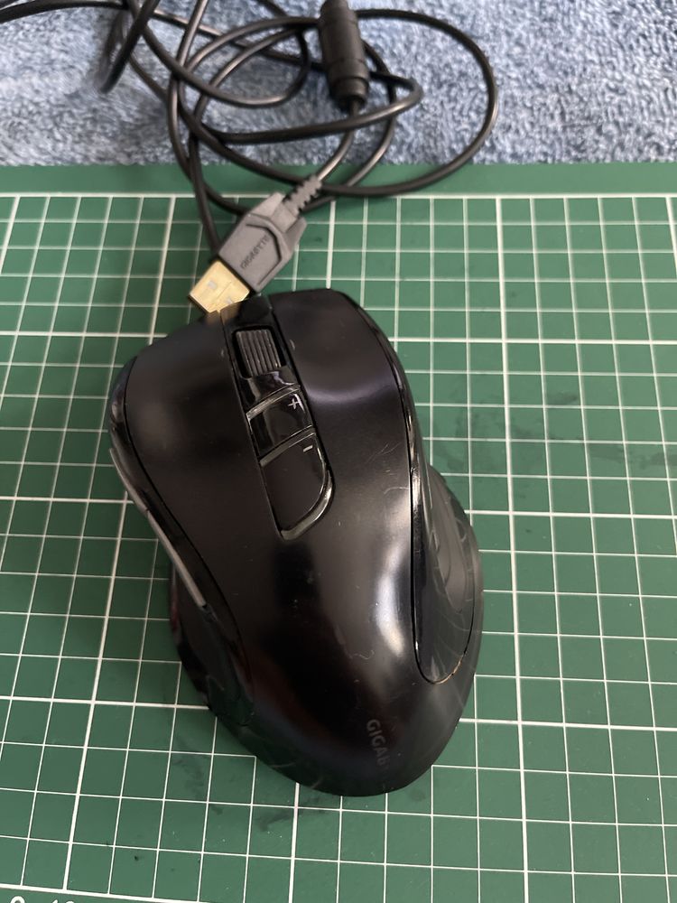 Mysz gamingowa do komputera PC Gigabyte M6900