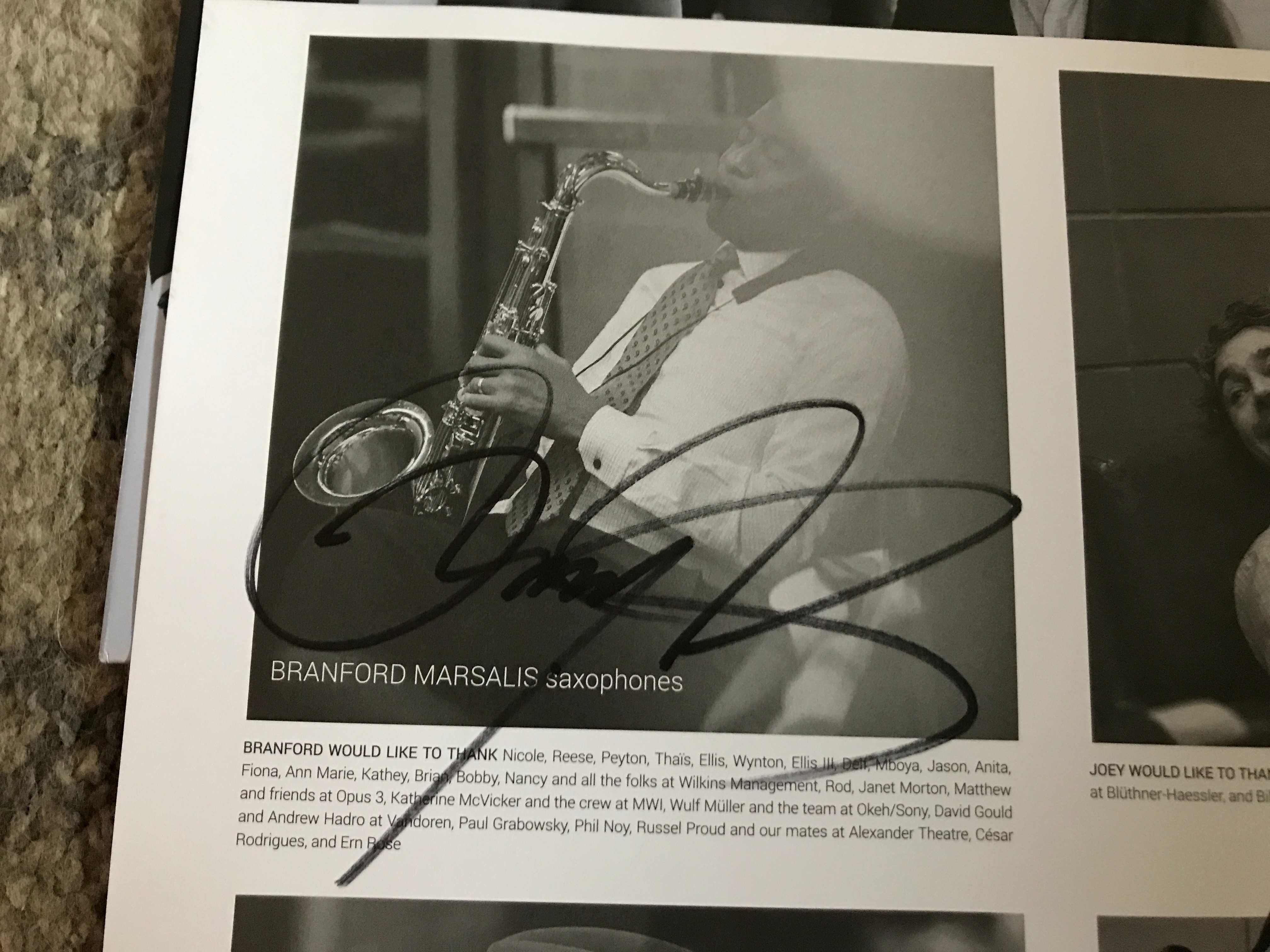 Branford Marsalis The Secret Between .. autografy