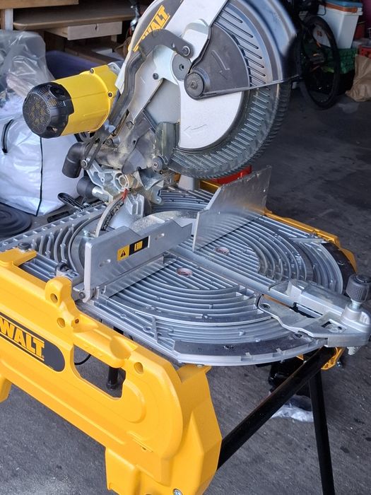 Piła Dewalt D27107