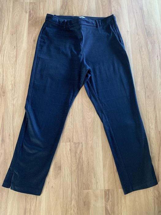 Sprzedam damskie spodnie granatowe H&M