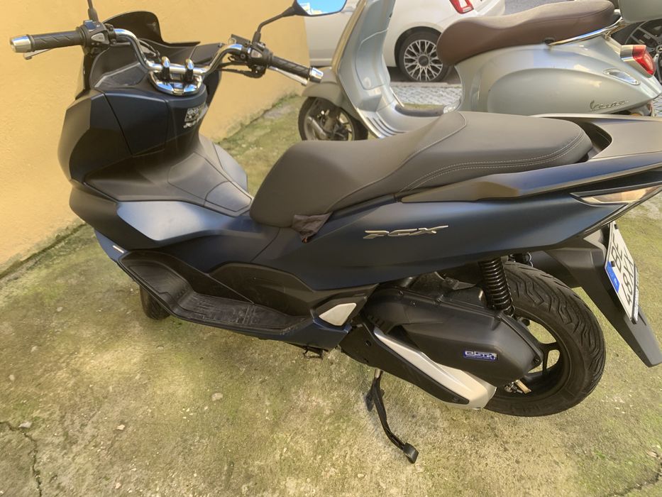 Vendo HONDA PCX 2025
