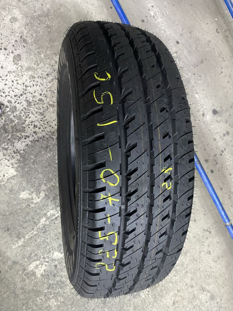 Літні шини 225/70 R15C VREDESTEIN