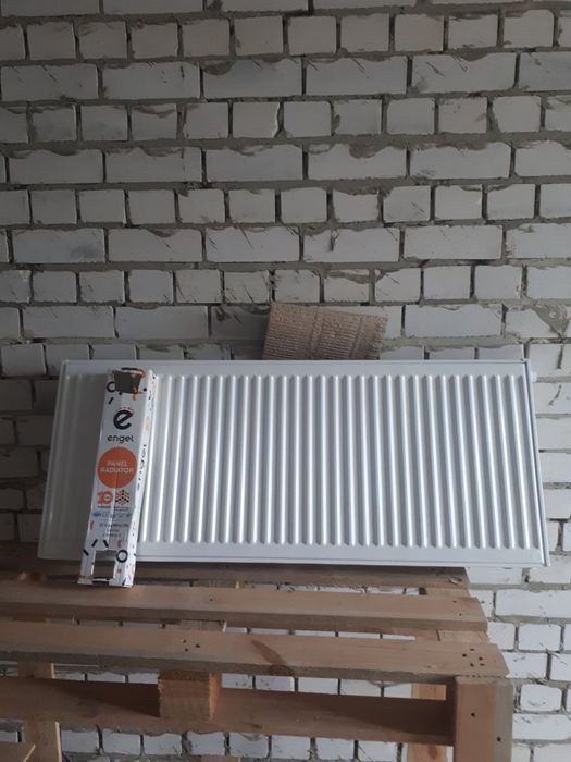 Продам батарею  Engel