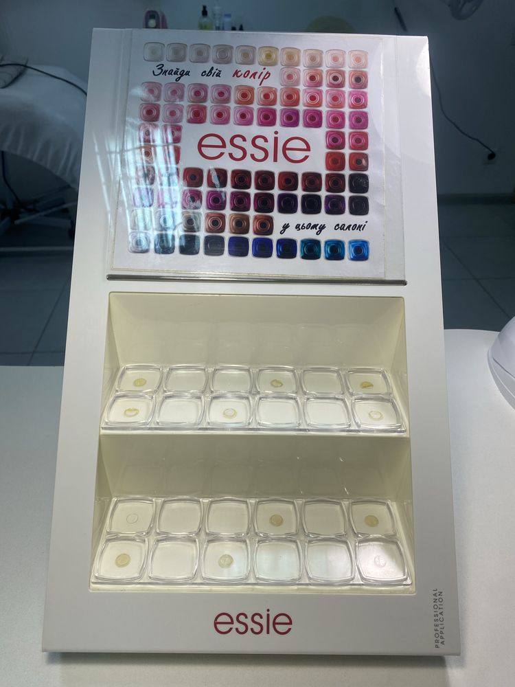 Полка для лаков подставка для гель лаков Essie 24 шт