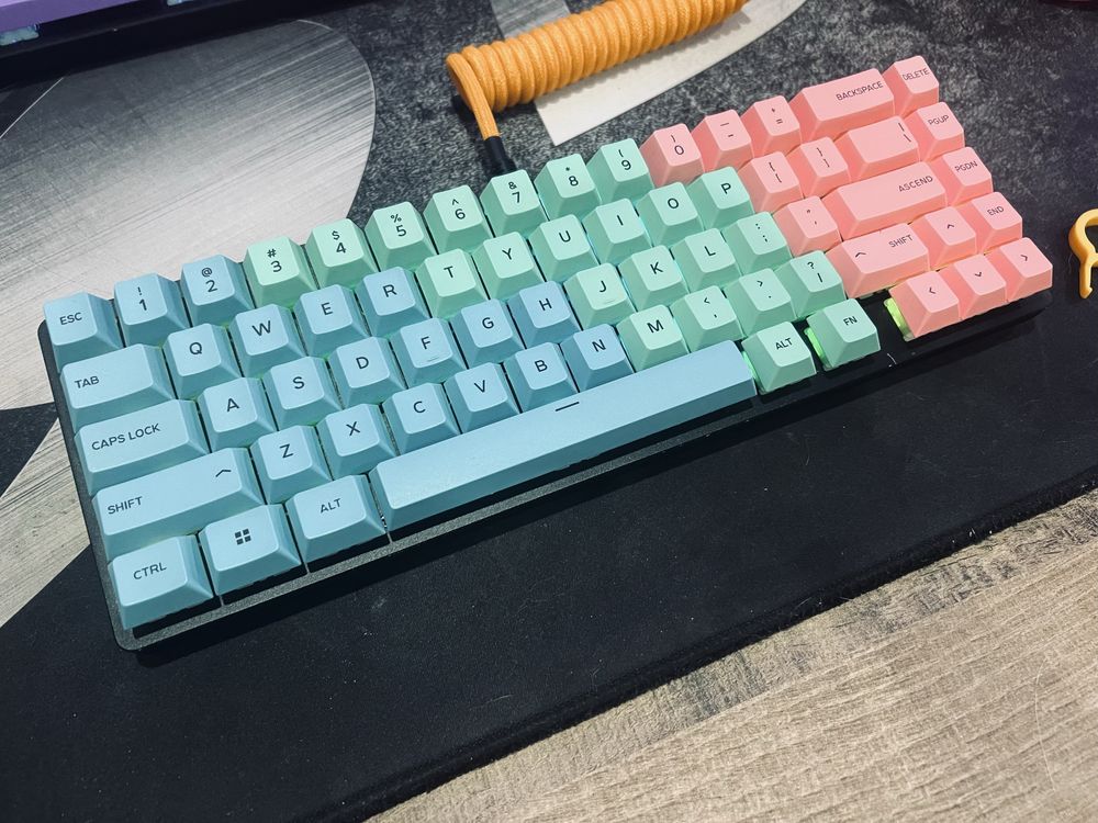Ігрова механічна клавіатура Glorious GMMK2 Compact 65%