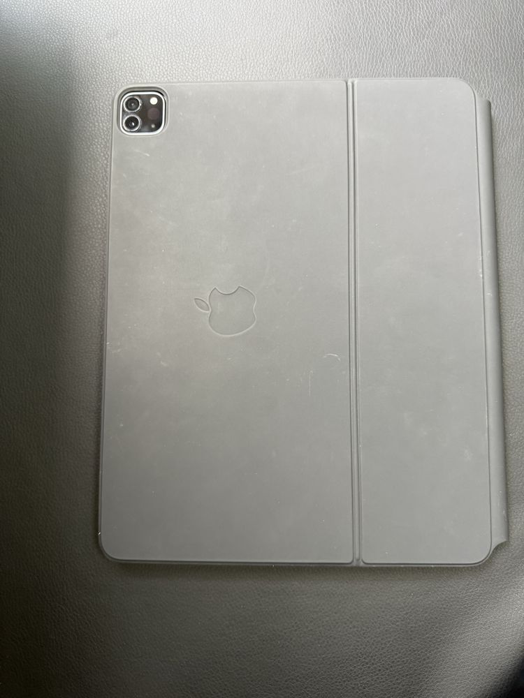iPad Pro 12.9 (2020) 256gb Wi-Fi/LTE Заблокирован.