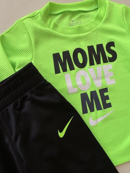 Костюм Nike Dry-Fit  на 1-2 года (86-92см)