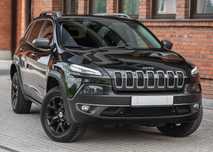 Jeep Cherokee Traihaw 3.2 Europa zadbany i serwisowany Szwajcaria