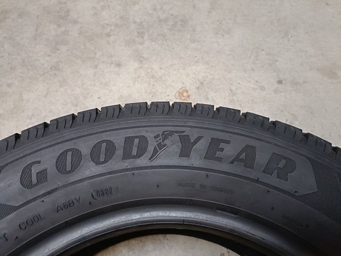 Opony letnie Goodyear EfficientGrip Cargo 215/65R16C