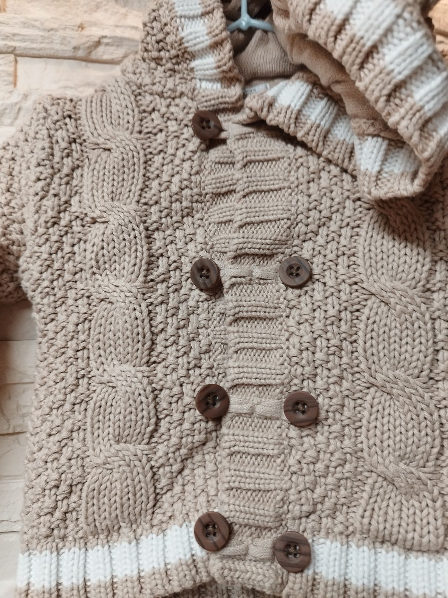 Kurtka-sweter ocieplany Mama&Papas 3-6m 62/68/74 beżowy