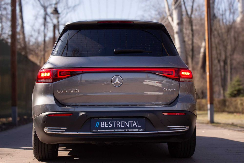 Прокат / Оренда Mercedes-Benz EQB 300