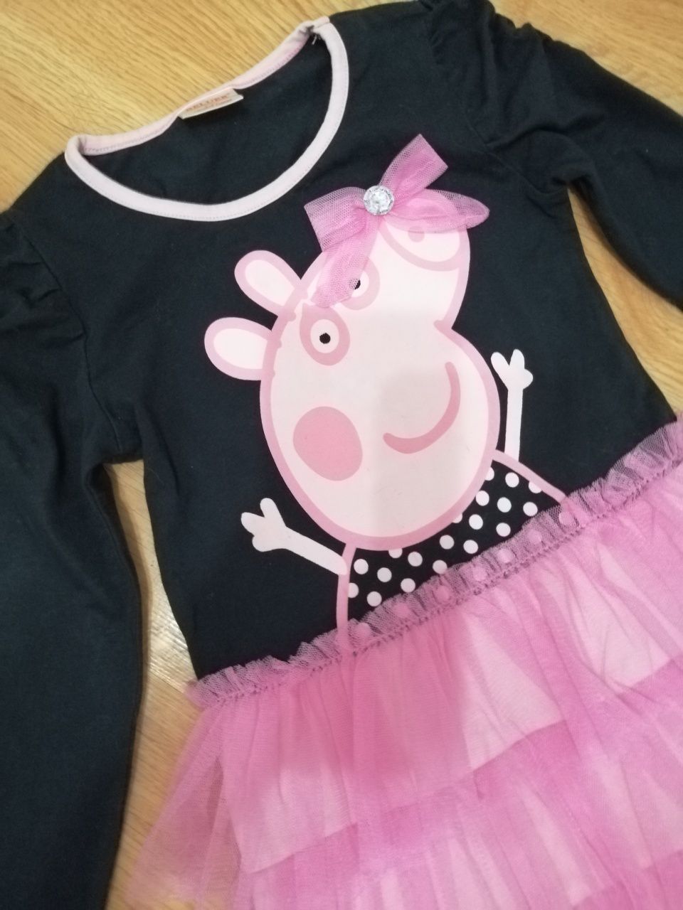 Sukienka Peppa Pig r. 104/110