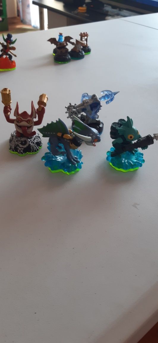 Figurki skylanders