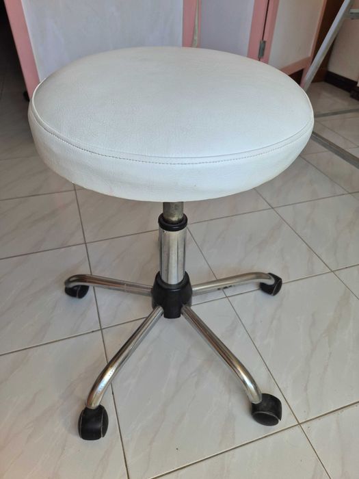 Banco profissional giratorio branco