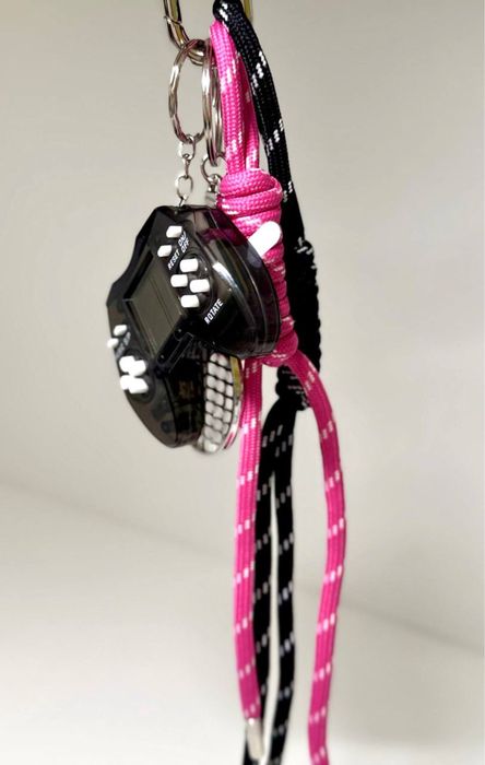 Брелок в стилі Miu Miu