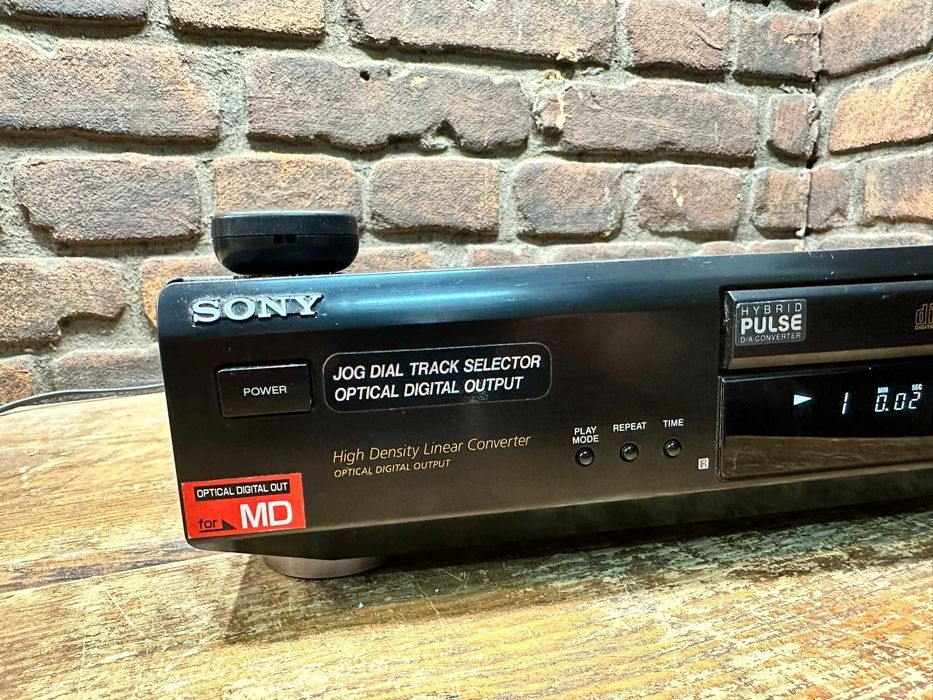 Odtwarzacz CD Sony CDP-XE 310 oryginalny pilot