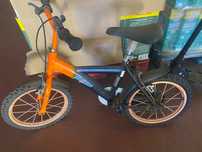 Bicicletas variadas / Trotinete
