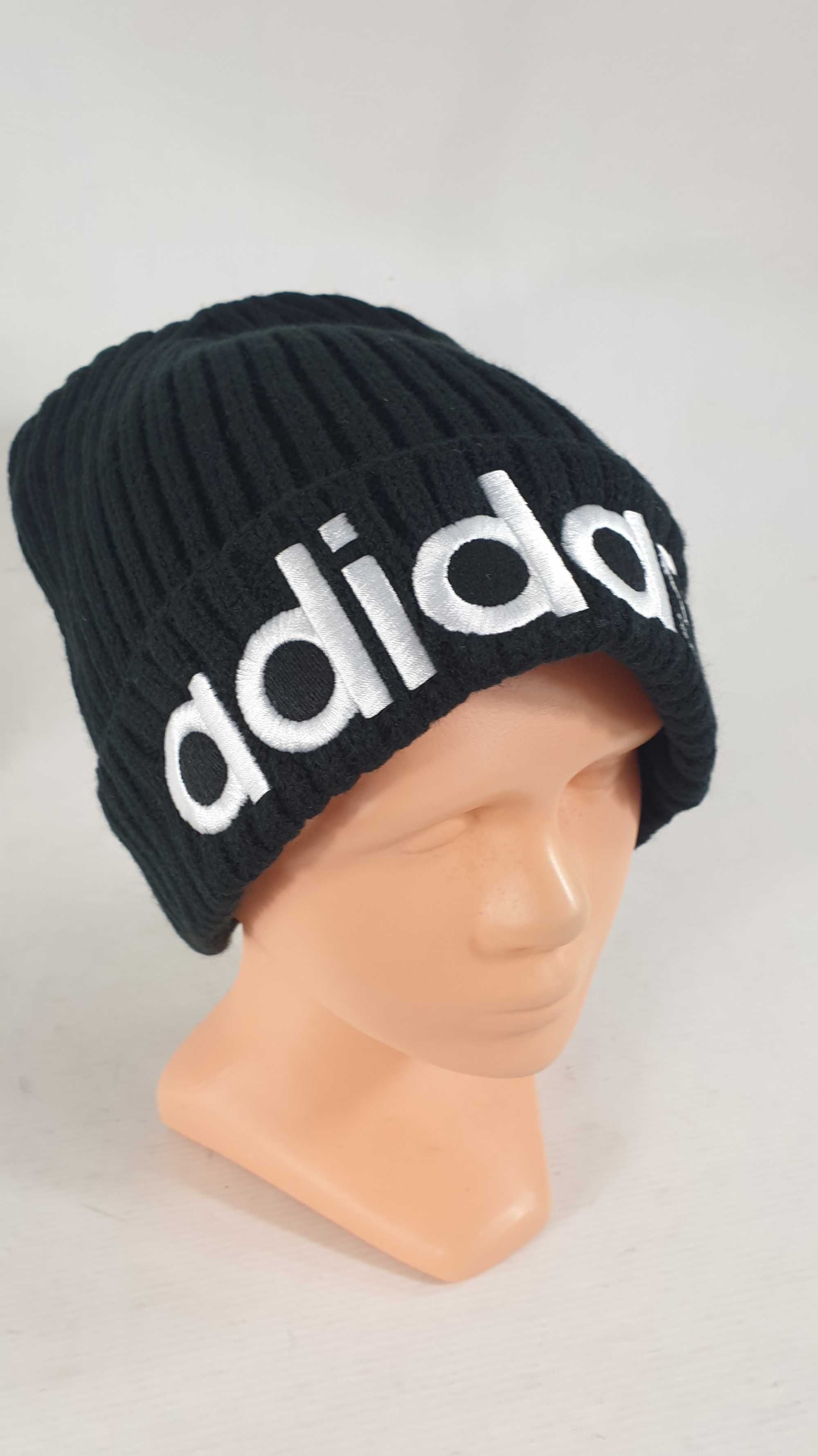 Czapka zimowa beanie adidas czarna męska