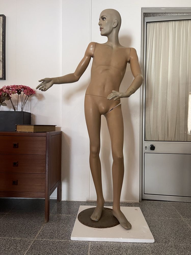 Manequins homem e mulher