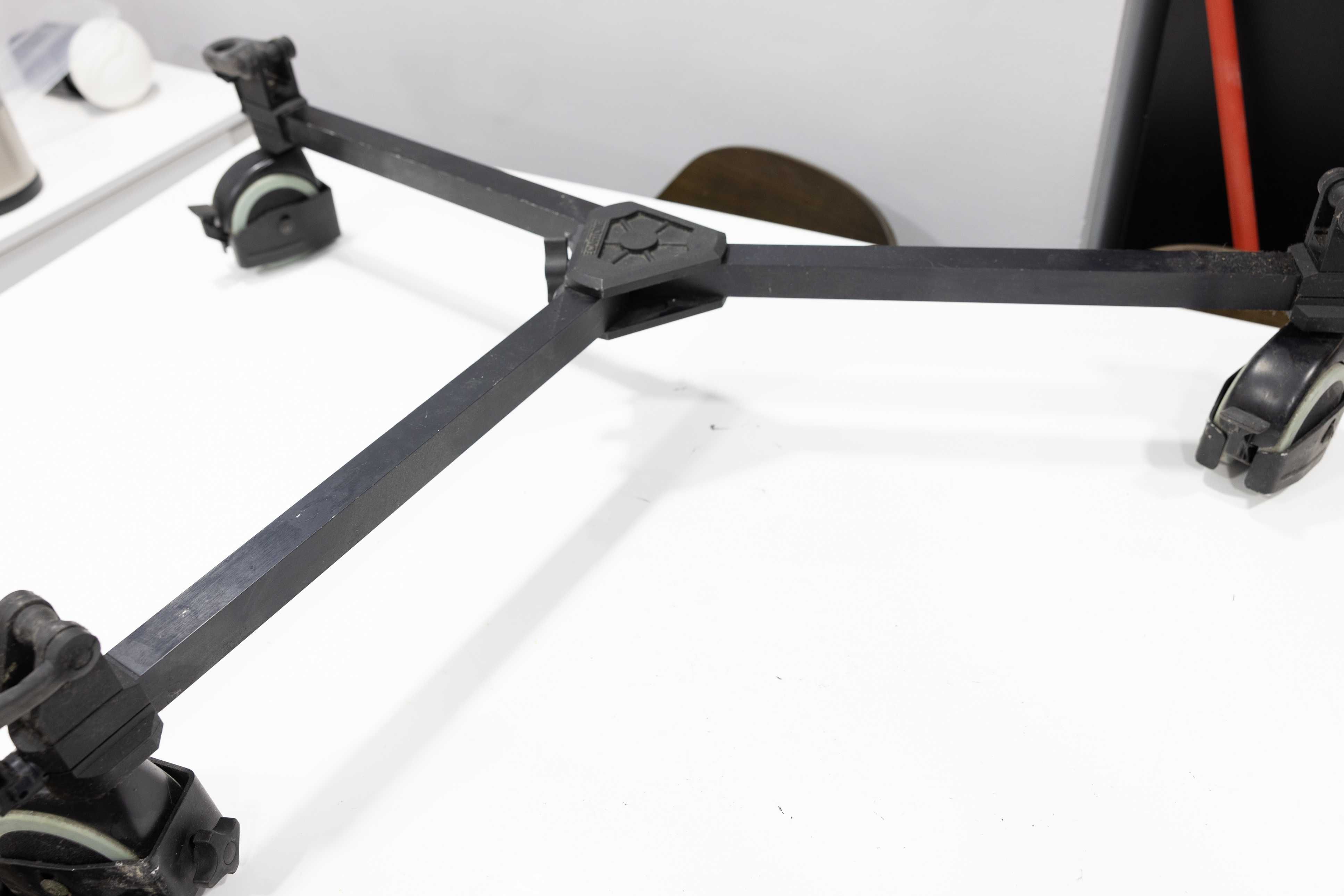 Cartoni D834 100mm Dolly 100mm para tripé profissional de broadcast