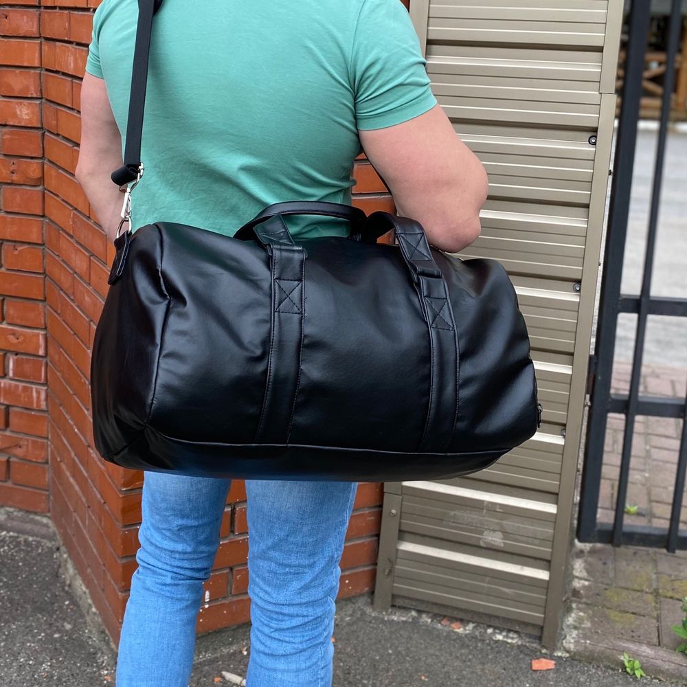 Мужская спортивная дорожная сумка с отделением для обуви