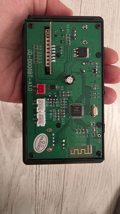 Moduł Audio 12V USB TF FM Radio Samochod. 2x40W + Pilot, Czarny.