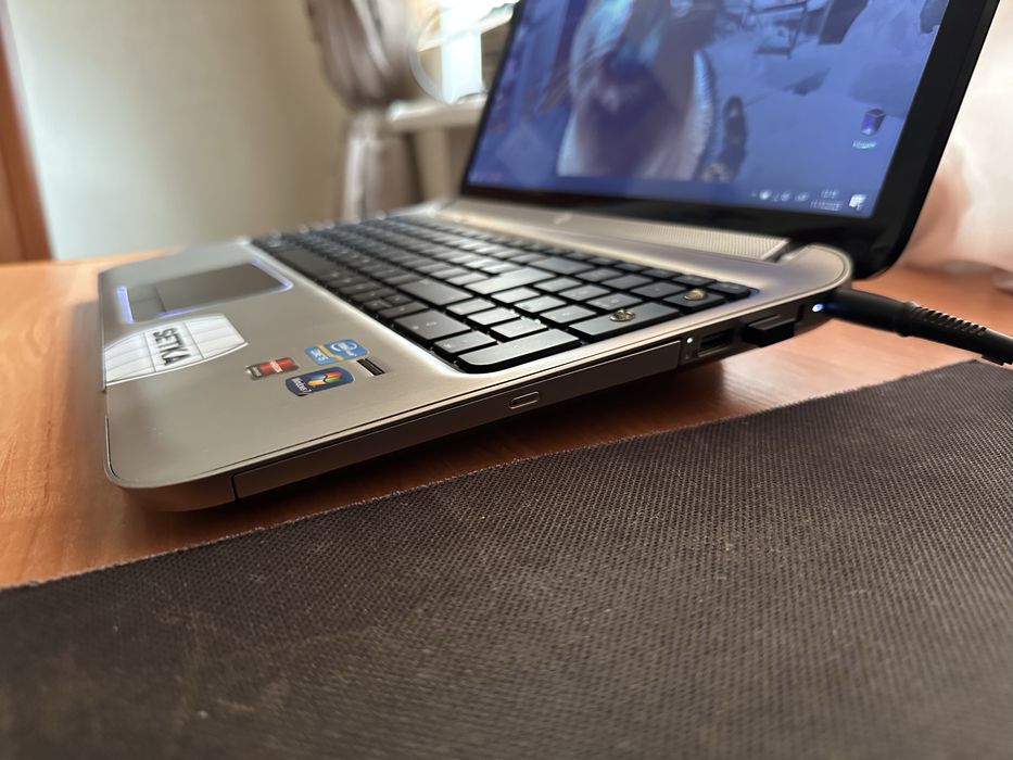 Потужний ноутбук i5, hd7400m 1gb gddr5, 8/500gb