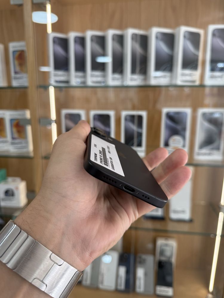 IPHONE 16 256GB NOVO - apenas 1 ciclo carga