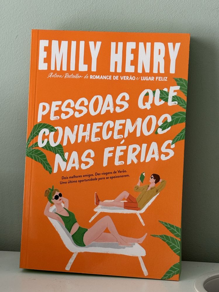 Emily Henry- Pessoas que conhecemos nas férias