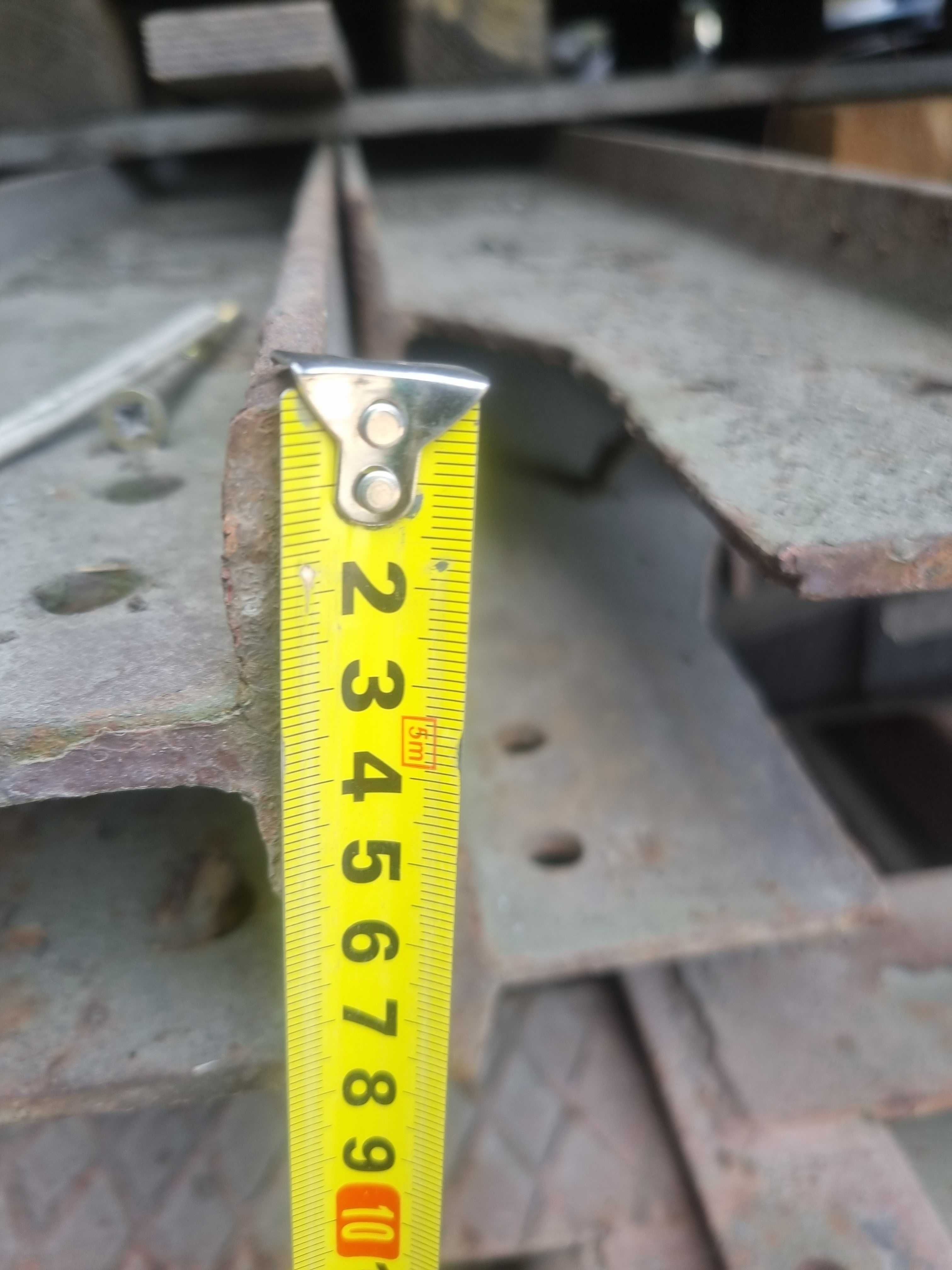 Okazja!!!Sprzedam kształtowniki teownik 14 cm na 6 cm dlug 6 m