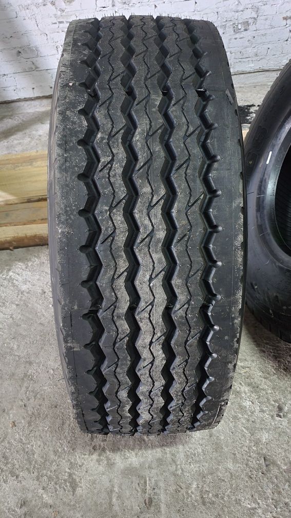 Вантажні шини  Bridgestone R168 Plus 385/65 R22.5 Прицеп