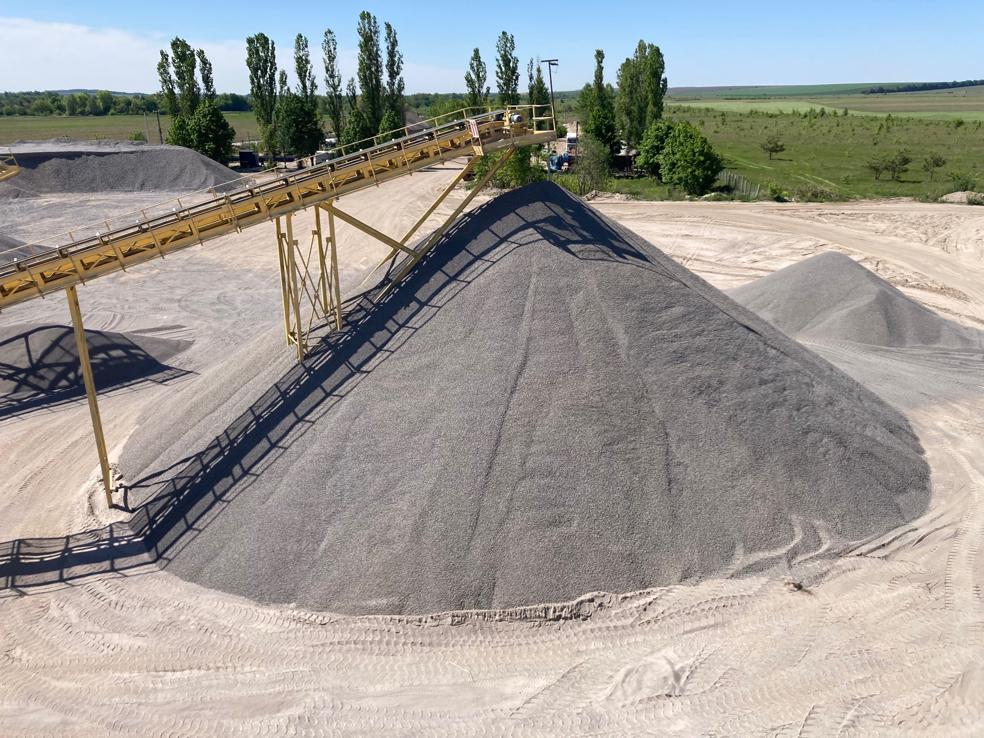 Пісок  щебінь  чорнозем песок продаж та доставка