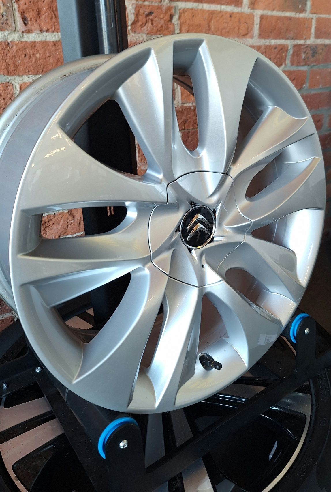 Pojedyncza Alufelga 17 4×108 Citroen DS 5 Nowa ET 27
