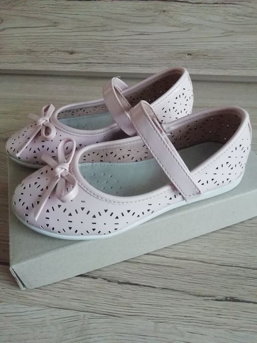 Buciki półbuty jasny róż rozmiar 26. Polecam
