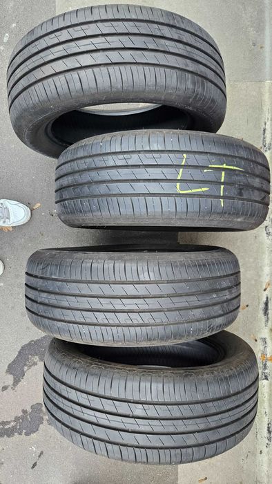 Opony letnie Goodyear Efficient 215/55/17   98W - Komplet