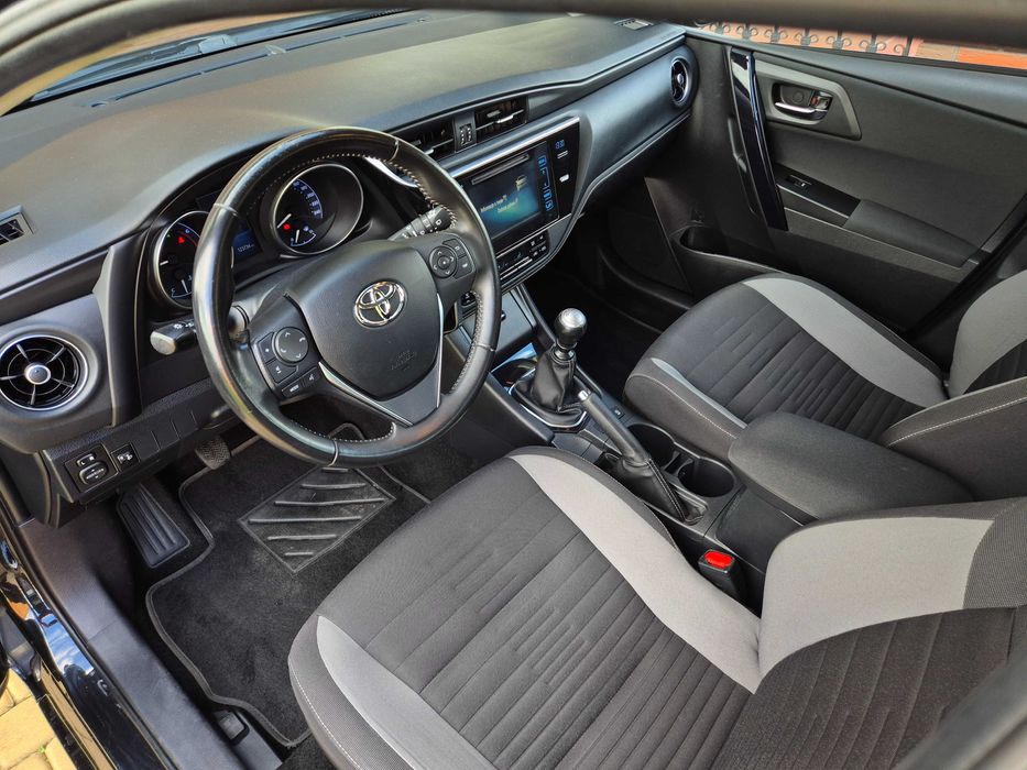 pierwszy właściciel, stan idealny, kamera cofania, klimatronic