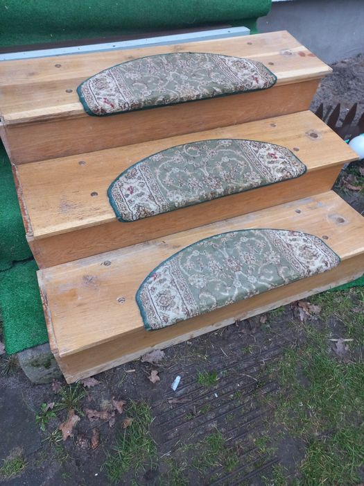 Schody dębowe nakładki 34sztuk balustrada