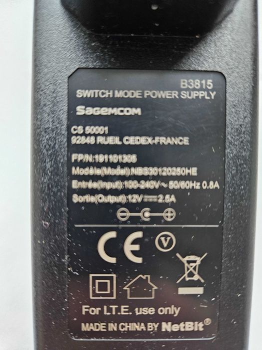 Zasilacz 12v 2.5A