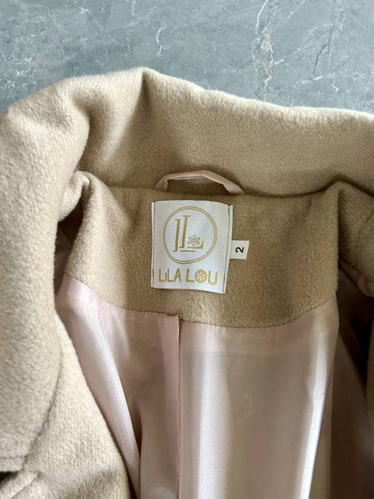 Długi elegancki płaszcz akryl/wełna Lila Lou rozm. 2 (m l)