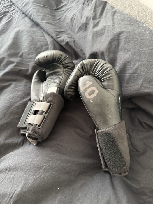 Luvas de boxe Desporto Usadas