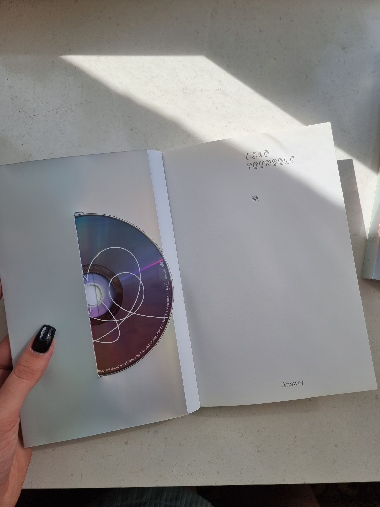 BTS Album Love Yourself: Answer + photocard i plakat